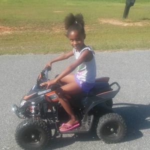 Meet your Posher, Shay